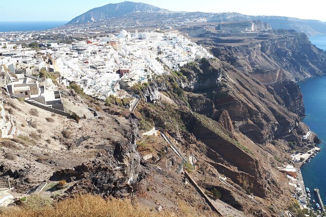 4 Hours Tailor Made Tour in Santorini - What guides like Christos and Vassilis bring to the day