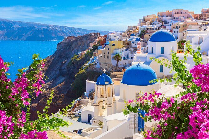 5 Hour Small Group Shore Excursion in Santorini - Stop 2: Oia village time for photos and shopping