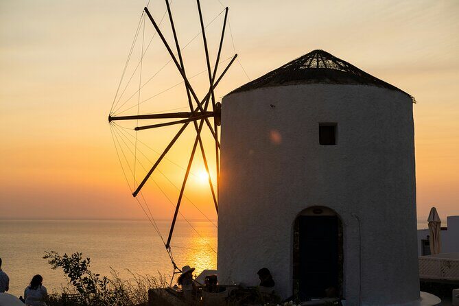 5 Hours Private Guided Tour of Santorini - Akrotiri optional visit: the one extra ticket you should plan for