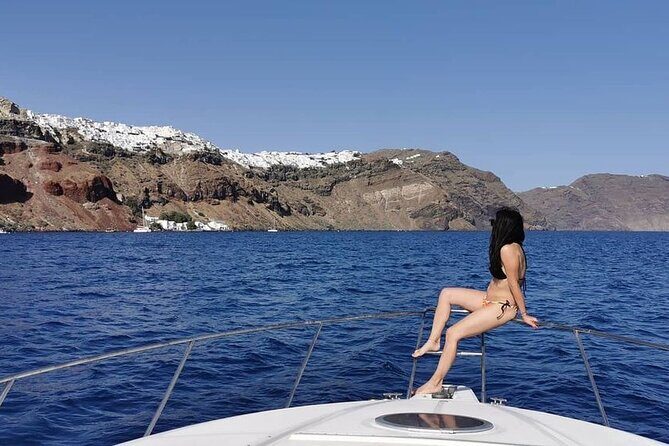5 Hours Santorini Private Luxury Cruise with BBQ and Drinks - Swim and snorkel in clear Aegean water: what to plan for