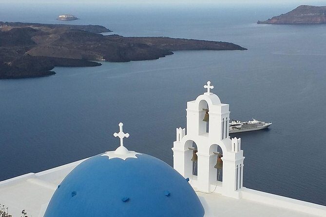 5 Hours Santorini Sightseeing Roundtrip - Red Beach: one volcanic color, two big photo rewards