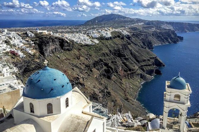 6-Hour Private Best of Santorini Experience - Perissa black sand: the practical beach stop that helps you recover