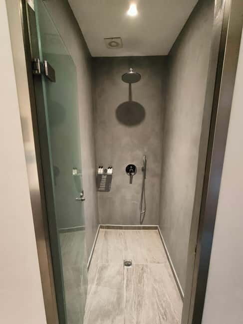 Akrotiri: Aromatherapy Couples Massage - Zen Spa Couples Suite in Akrotiri: What You Walk Into
