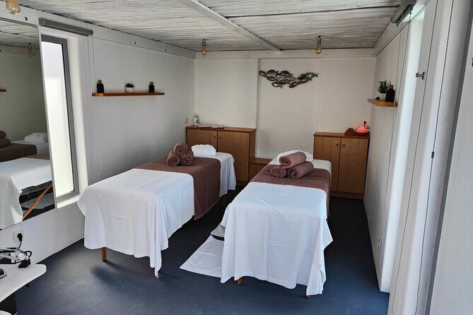 Akrotiri: Couples' Aromatherapy Massage - Choosing 60 vs 90 Minutes: Matching Time to Your Budget