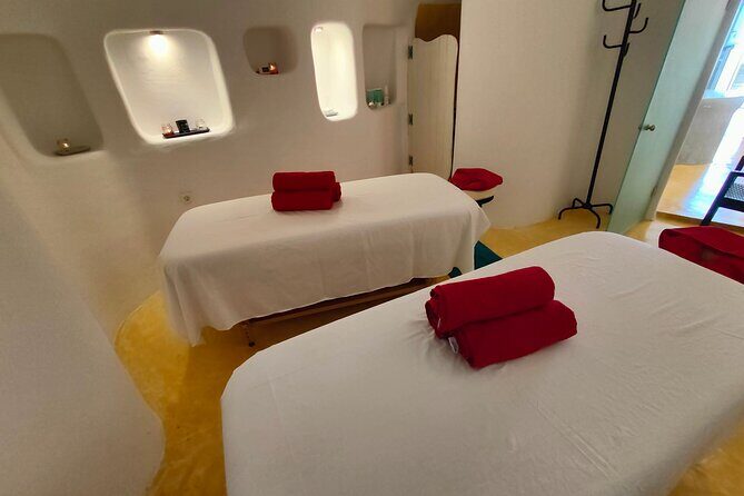 Akrotiri: Couples Massage & Pool Day Access - What makes this feel designed for couples
