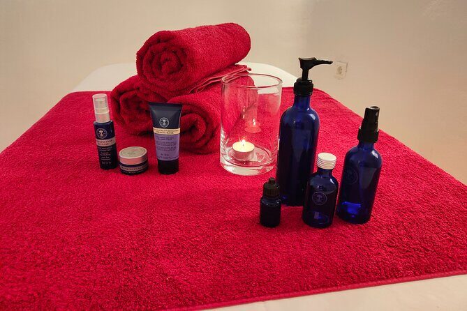 Akrotiri: Couples Massage & Pool Day Access - Price and value: what $318.40 per group really buys