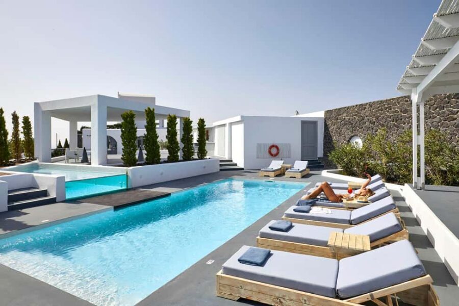 Akrotiri: Departure Day Spa Package Wine/Fruits/Pool Access - Tips to avoid “wait, what’s included?” moments