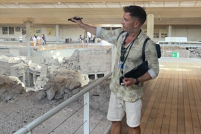Akrotiri Private Guided Tour with an Archaeologist - Entering Akrotiri: What You’ll Do on the Ground