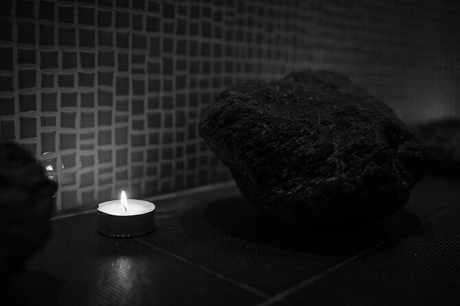 Akrotiri: Singles' Aromatherapy Massages - Aromatherapy in Real Life: Mood, Fatigue, and Stress Relief