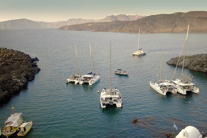 ALL-INCLUSIVE: Santorini Caldera Cruise with Greek Meal & Drinks - Price and value: $181.02 for a full 5-hour day