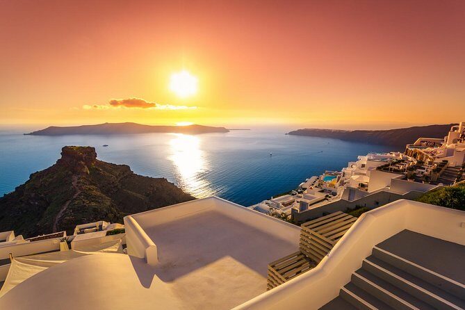 All of Santorini in 6 hours (private) - Stop 2: Skaros Rock’s lava origin and caldera drama