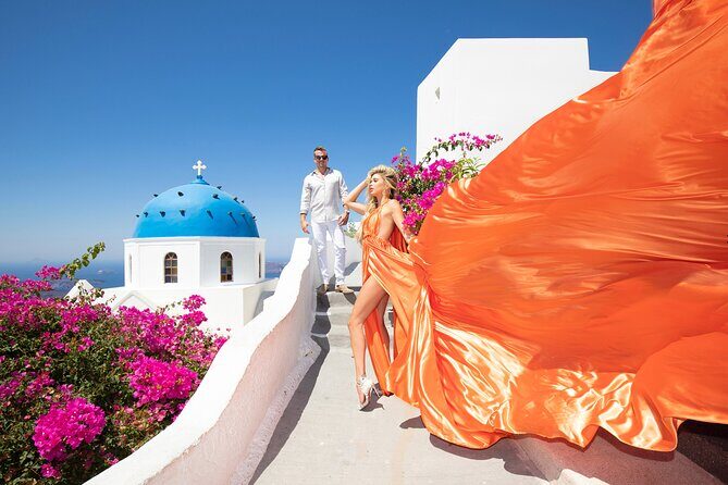 Amazing Flying Dress Photoshoot in Santorini - Photo delivery that makes sense: samples same day, edits later