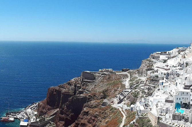 Amazing sightseeing in Santorini 2022 - Megalochori’s traditional village vibe (and why it’s a good palate cleanser)