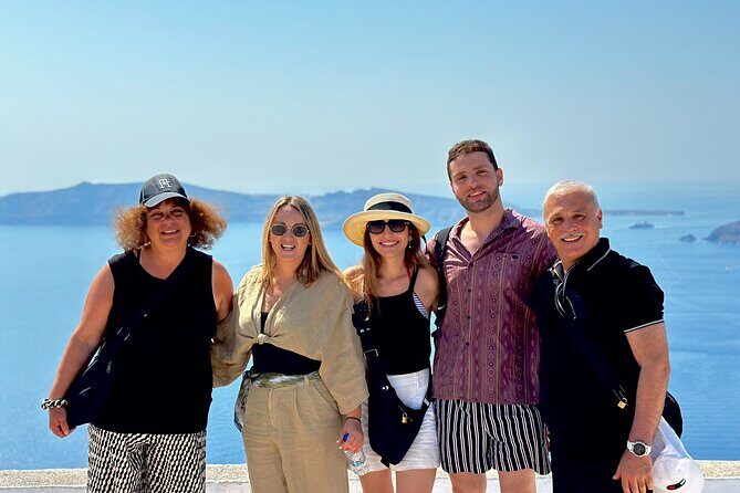 Best of Santorini in 4 Hours – Private Local Experience - Oia’s White Streets and Blue Domes, With Photo Corners That Help