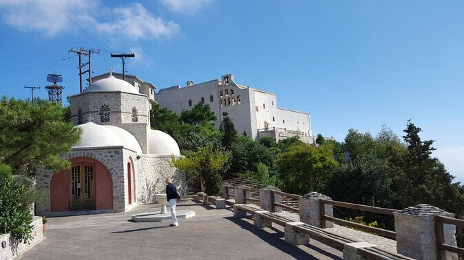 Best of Santorini Sightseeing Guided Tour 5h - Key Highlights You’ll Actually Feel