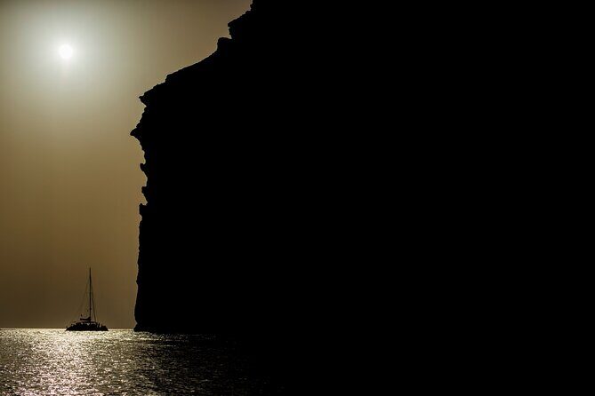 Comfort Max Catamaran Caldera Cruise with BBQ and Drinks - Indian Rock and the Venetian Lighthouse: scenic time that doesn’t feel rushed