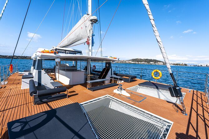 Comfort Max Catamaran Caldera Cruise with BBQ and Drinks - BBQ lunch and mezedes: what you’re eating, and what it feels like