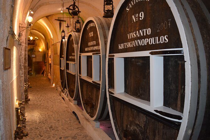 Cooking Class and Wine Tasting in Santorini - Wine tasting that actually pairs with lunch