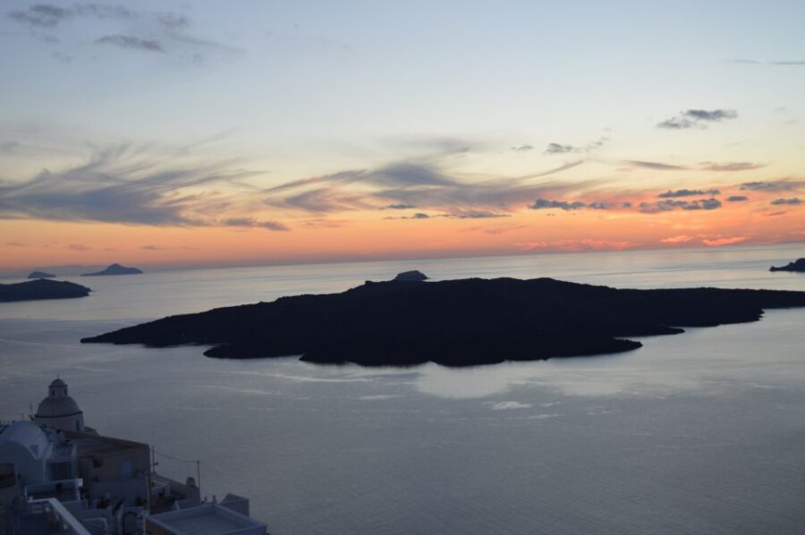 Cruise Traveller's Shore Excursion - Blue Dome in Firostefani plus real time in Oia