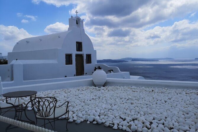 Discover Best Of Santorini with Locals Small Group Half Day Tour - Price and logistics: what you’re really paying for