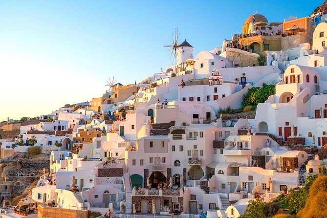 Discover Santorini in a Day- Private Tour 6 hours - Oia’s caldera views: why the hour matters