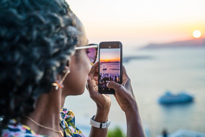 Discover Santorini in a Day- Private Tour 6 hours - Price and value: what $241.36 buys you in real-life time