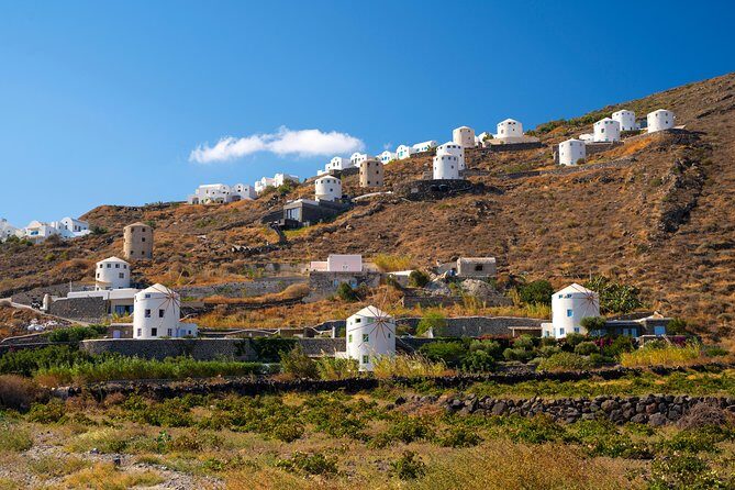 Discover Santorini Private Tour - Kamari black beach for a real reset (and a flexible meal)