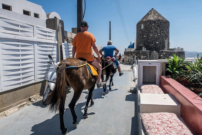 Discovering Santorini : A 3-Hour Private Highlights Tour - A three-hour Santorini plan that actually works