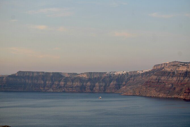 Discovering Santorini : A 3-Hour Private Highlights Tour - What the guide experience adds (and why names like Dimitris and Xena matter)