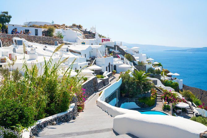 Explore Santorini with a Local - 4 Hours Private Tour - Meeting up in Santorini: cable car tips and pickup options