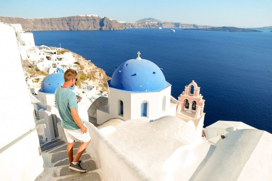 Fira: Traditional Villages Guided Day Trip with Oia Sunset - Akrotiri: The Minoan City Trapped in Time (and the Rules)