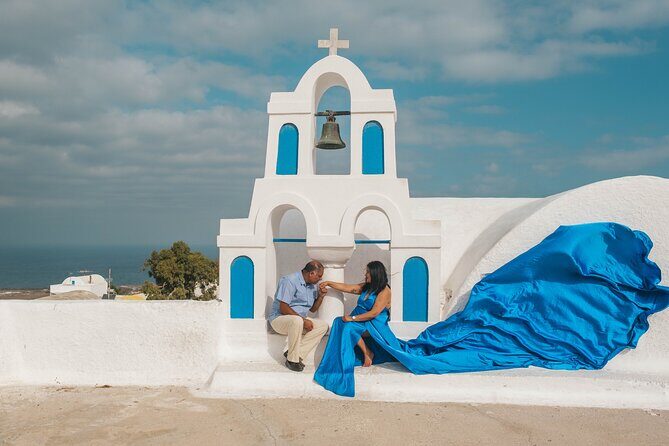 Flying Dress Photoshoot Santorini - The Flyoia Dress Moment: Choosing Color and Feeling Comfortable