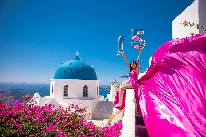 Flying Dress Photoshooting Santorini - Booking timing: average is about 25 days ahead