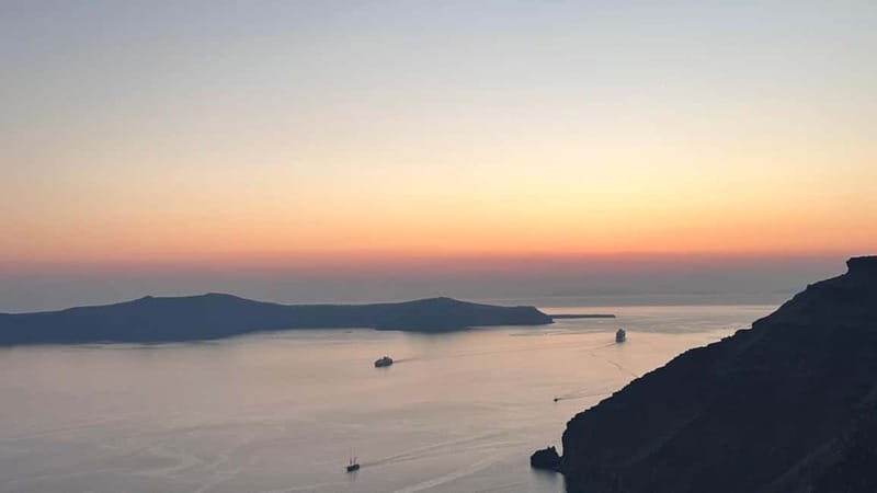 From Santorini: Volcano Cruise With Oia Sunset - Nea Kameni Volcano Stop: Optional Crater Hike, Unguided