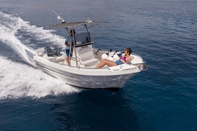 Full Day Boat Rental with License in Santorini - Getting on Board at Vlyxada: the day starts when you’re ready