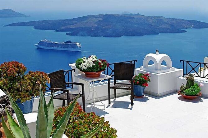 Full Day Private Tour to Santorini - Megalochori: Traditional Village Time and Pirate-Hideaway Vibes