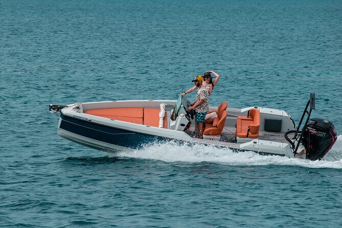 Full Day Rental in Santorini with Saxdor Luxury Boat - Building Your Route: Your Stops, Your Pace