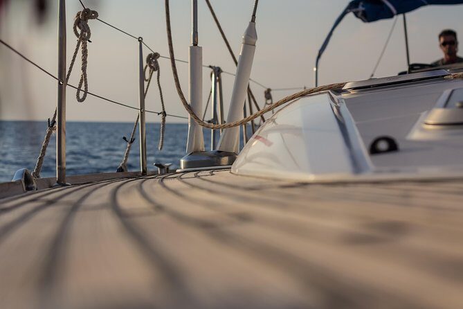 Morning Caldera Sailing Cruise - Nea Kameni and the Volcanic Hot Springs: Warm Water Inside the Caldera