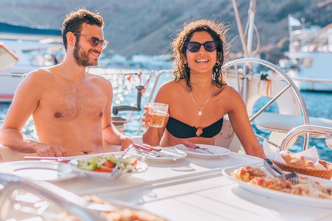 Morning Caldera Sailing Cruise - What’s the Group Like, and How Personalized Will It Feel?