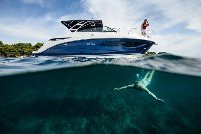 Motor Yacht (2020)Luxury Private Cruise Around Santorini - Akrotiri Lighthouse and the volcanic story you can actually see