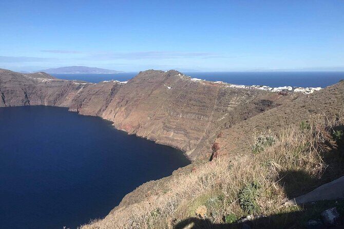 Private 6 hour guided tour in Santorini !!! - The Oia highlights you’ll actually spend time on