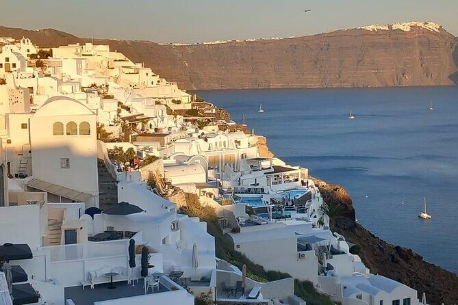 Private 6 hour guided tour in Santorini !!! - Comfort and small perks that make a difference in Santorini