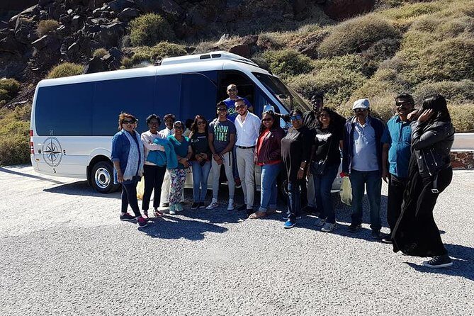 Private 8h tour on Santorini - Price and Group Size: Does $660.13 Per Group Feel Fair?
