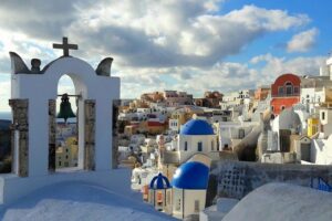 Private Classic Santorini Panorama: Visit the most popular destinations! - Price and value: what you’re really paying for