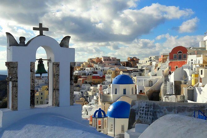 Private Classic Santorini Panorama: Visit the most popular destinations! - Price and value: what you’re really paying for