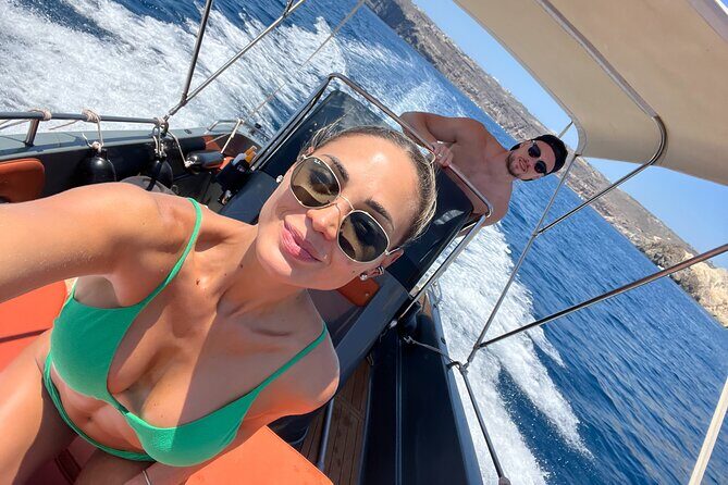 Private Cruise Luxury Self Drive Boat - Explore the best spots - Thirasia and Aspronisi: Nearby Islands with Different Feel