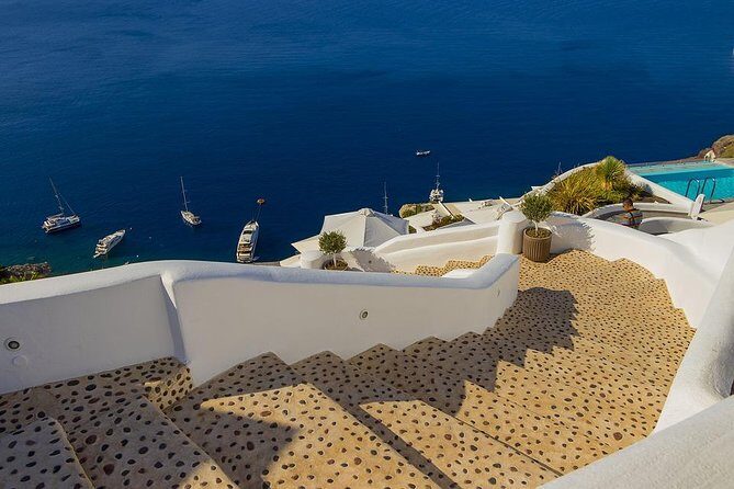 Private Custom Tour : Santorini Half day 5 hours ( morning or afternoon ) - Value and price: what you’re paying for at $208.37 per person