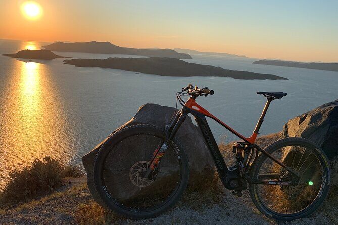 Private Electric Mountain Bike Experience and Tour in Santorini - Faros Market: Wine, Local Products, and a Proper Aperitivo Start