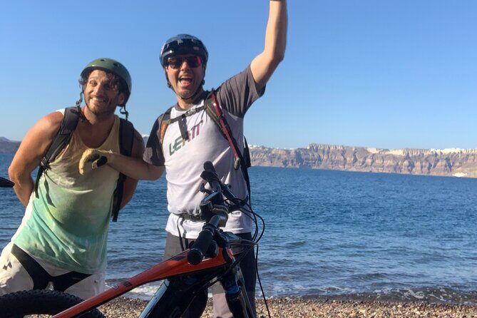 Private Electric Mountain Bike Experience and Tour in Santorini - Guide Alessio and the Private-Tour Advantage