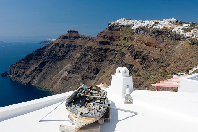 Private Half day - Best of Santorini and Wine Tasting tour - Fira’s maze of alleys, museums, and where the volcano shows up